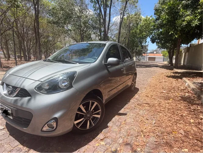 Nissan March SL 1.6 16V Flexstart 5P Aut. 2018