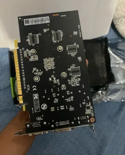 GTX 750 4GB