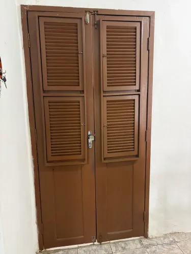 Porta em madeira