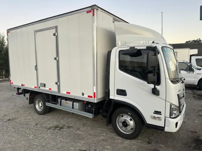 Foton Aumark S 3.5 4X2 Curto Diesel (e6) 2025