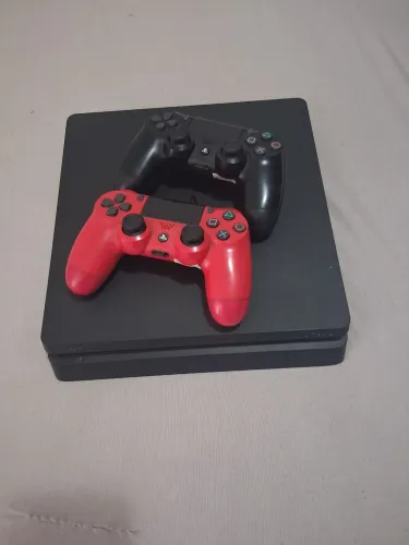 PS4 1Tb Dois controles