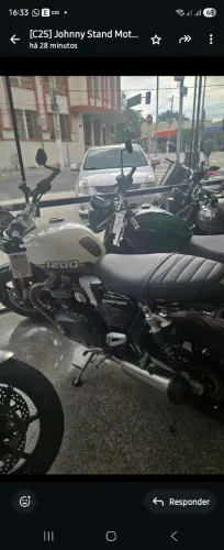 Triumph speed twin 1200