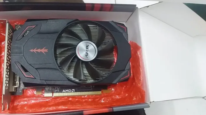 RX550 2GB - AFOX - FUNCIONANDO TUDO