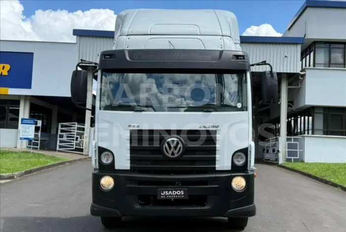 VW 24.280 CONSTELLATION 6X2