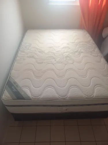 Cama casal box e base
