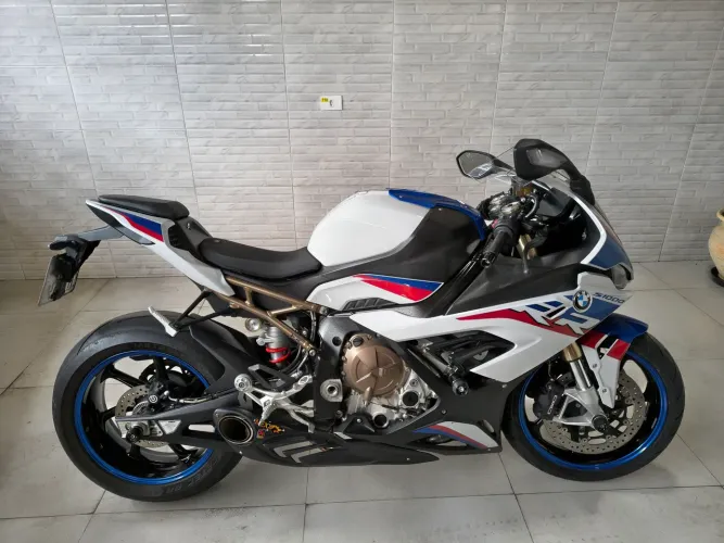 BMW s 1000RR m carbon Moto impecável na caixa !
