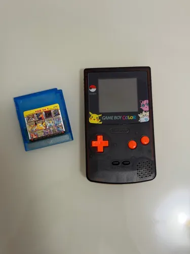 GAME BOY COLOR + CARTÃO COM 100 JOGOS
