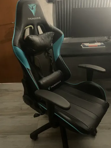 Cadeira Gamer - ThunderX3
