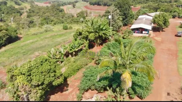 Sítio à venda em Londrina, Irerê, com 2 quartos, com 160444 m²