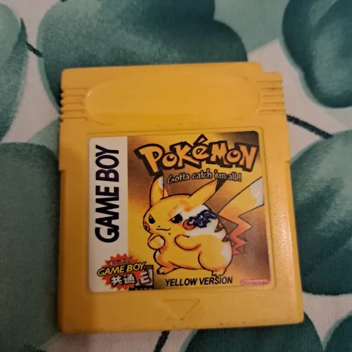 Jogo pokemon yellow para game boy 