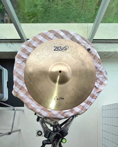 SET DE PRATOS (SABIAN & ZEUS) + CASE KGB