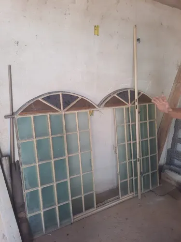 Janelas, Porta Completa com Vidros