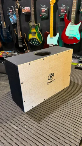 Cajon de mesa