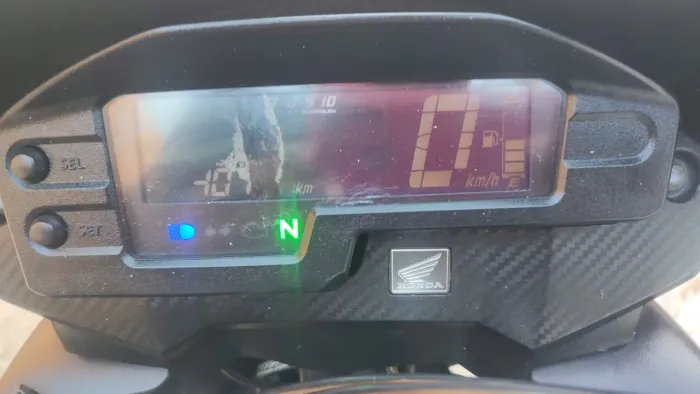 Painel oroginal da xre funcionando tudo, somente com a tela trincada