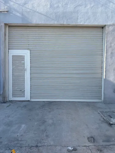 Porta de enrola automática