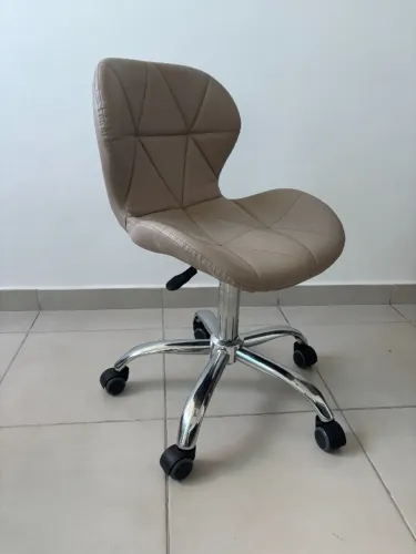 Cadeira Giratória Eiffel Slim Nude
