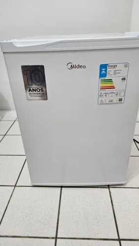 FRIGOBAR 67L MIDEA
