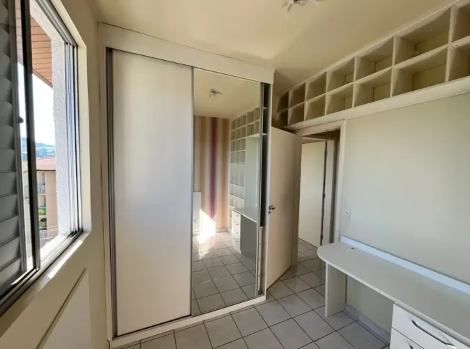 Vendo apartamento 2 dormitórios- Condomínio Lê Village - Campos Eliseos - Taubaté SP