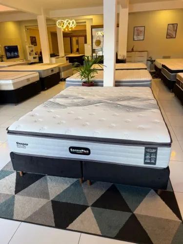 Colchão Queen OTTORE SEMINOVO COM CAMABOX - Entrego!