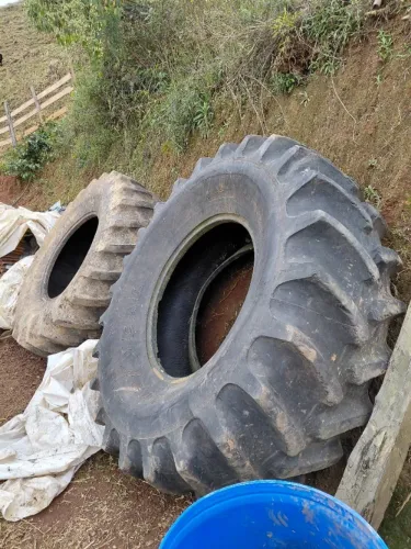 Pneu 24.5 x 32 Goodyear 