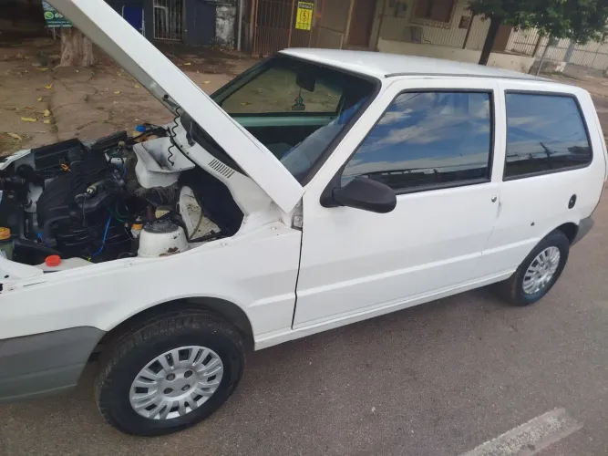 Fiat Uno Mille 1.0 Fire/ F.flex/ Economy 2P 2011