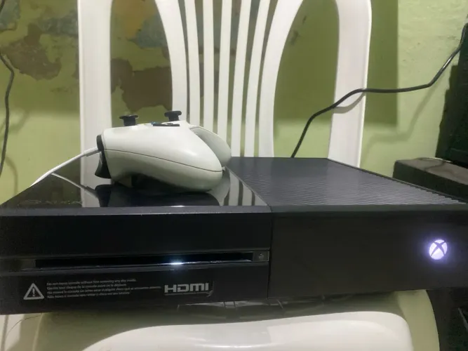 Xbox one Fat ( ótimo estado )