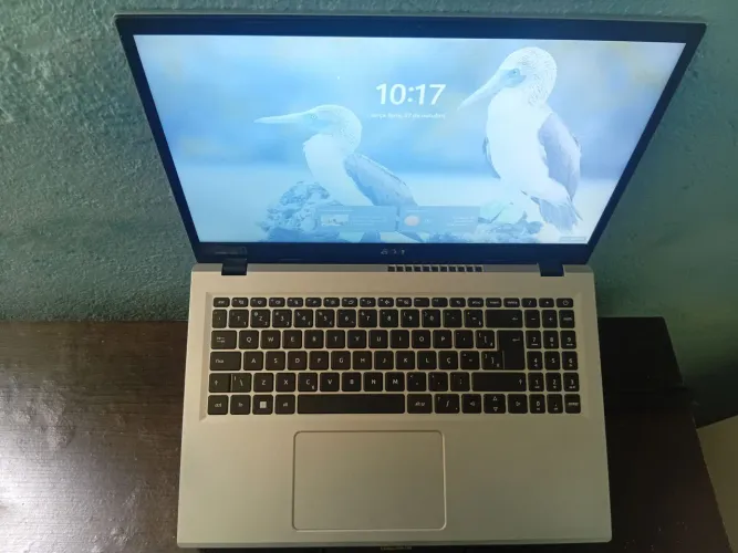 Notebook Acer Aspire 3 Core i3 + Base Cooler RGB c/ Suporte Celular - Ótimo Estado!