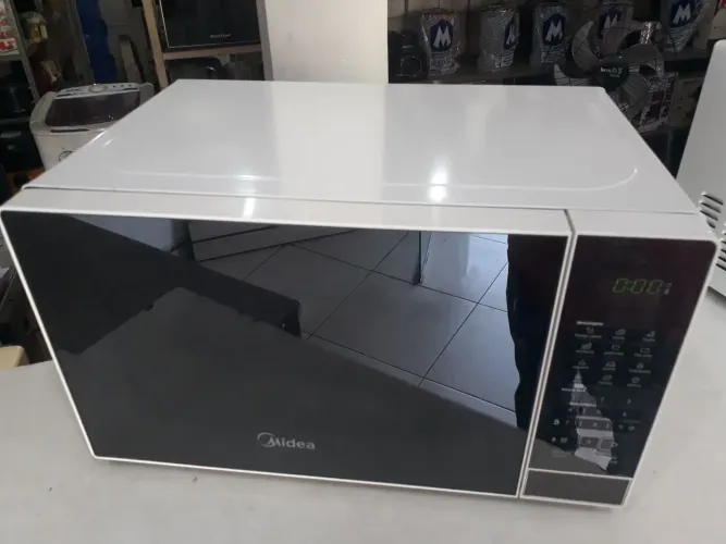 Microondas Midea 20 litros