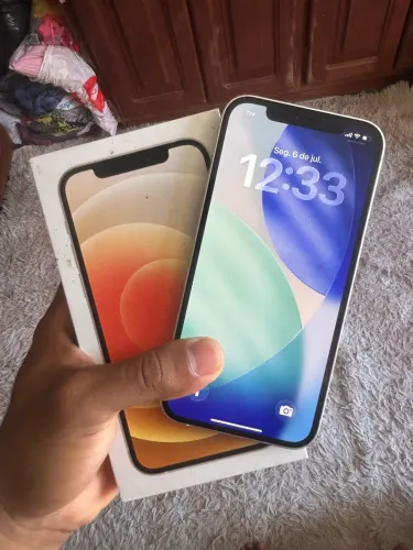 iPhone 12 com caixa e nota