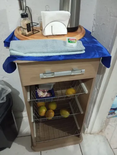 Fruteira com gaveta