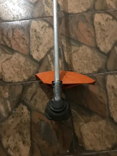 Roçadeira Stihl 220