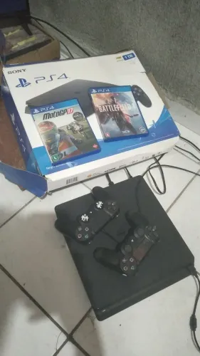 Playstation 4 Slim