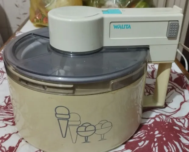 Sorveteira Walita
