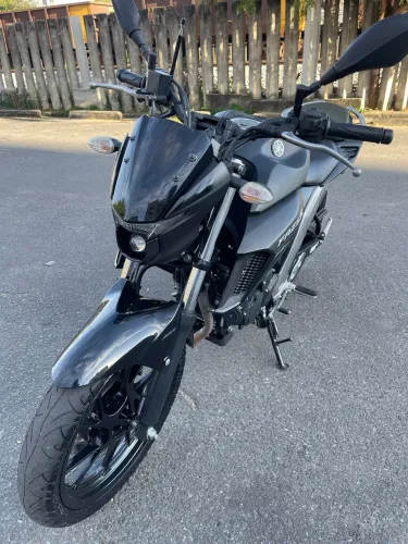 Vende se fazer 250 único dono novinha 