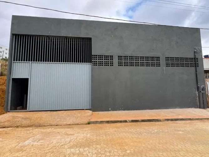 Imóvel para venda tem 260 metros quadrados em Tucum - Cariacica - ES