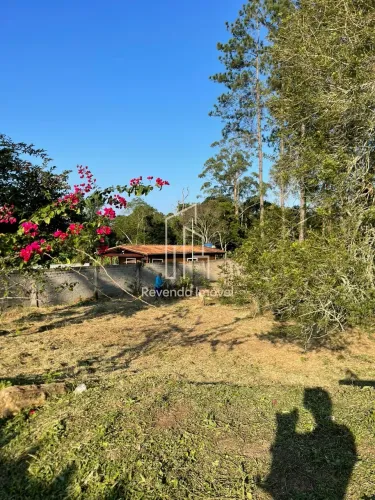 Terreno à venda em São Paulo-SP, localizado na Chácara Santo Hubertus com 1.200m² de área.