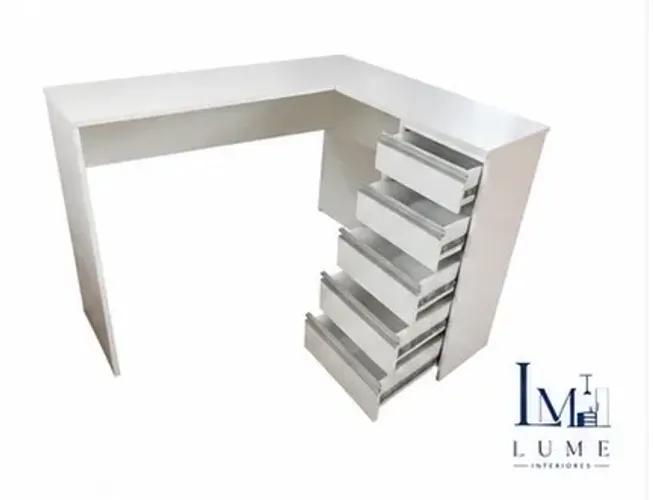 Mesa em L