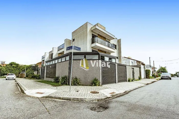 Sobrado com 3 dormitórios à venda, 196 m² por R$ 1.299.000,00 - Centro - Pinhais/PR