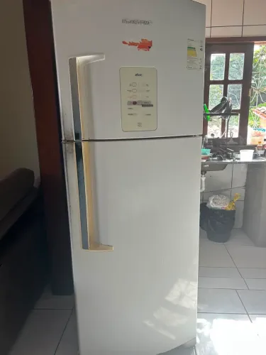 Venda de Geladeira Brastemp usada