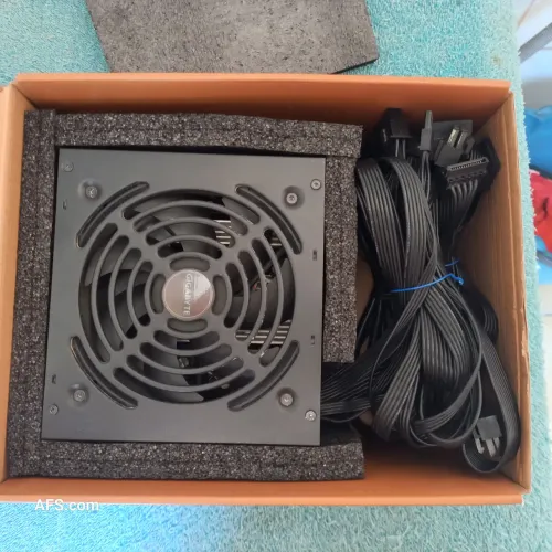 Fonte atx Gigabyte P550B 80plus
