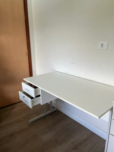 mesa escrivaninha branca grande 