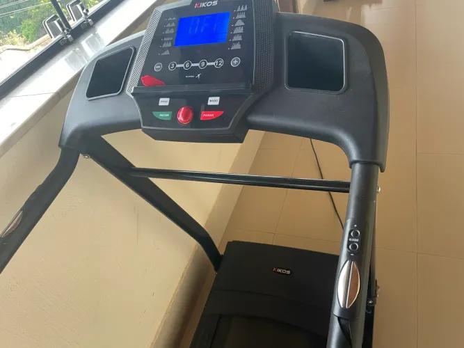 Esteira ergométrica 