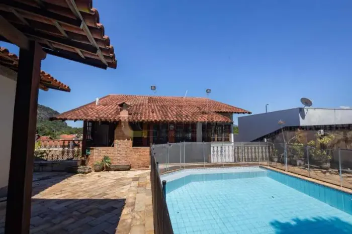 Casa em Condomínio - Duplex / Residencial / Anil