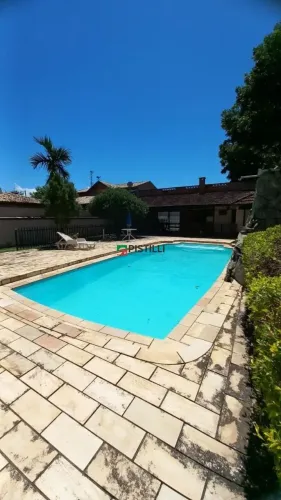 Casa com 3 dormitórios à venda, 230 m² por R$ 1.800.000,00 - Quiririm - Taubaté/SP REF: CA
