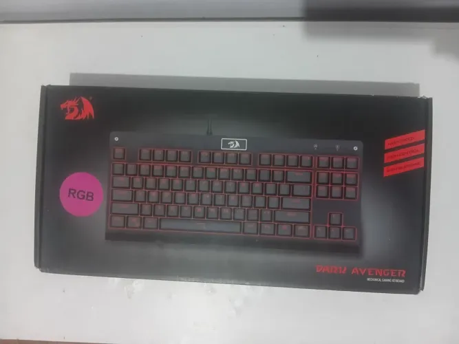 Teclado redragon Dark Avenger