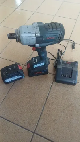Parafusadeira de impacto bosch 