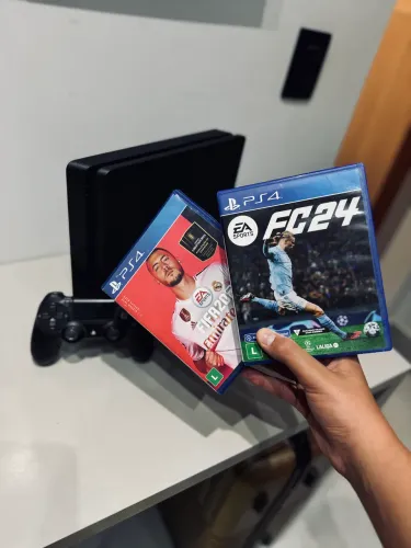 Ps4 seminovo 825 gb