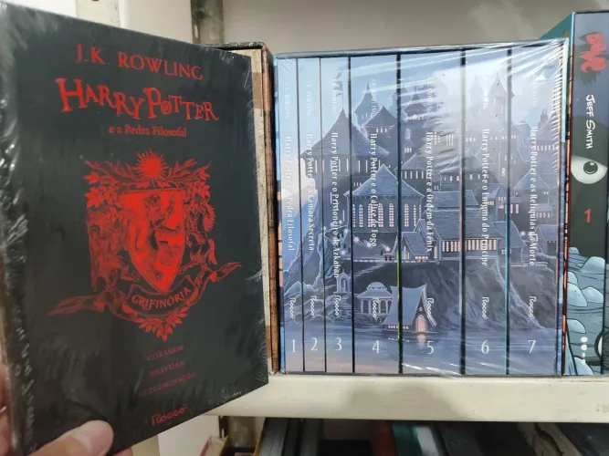 Box Harry Potter - Série Completa - Acompanha 2 marcadores + brinde