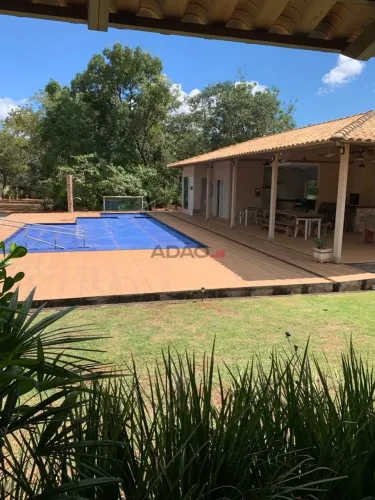 Chácara no Condomínio Villa Verde