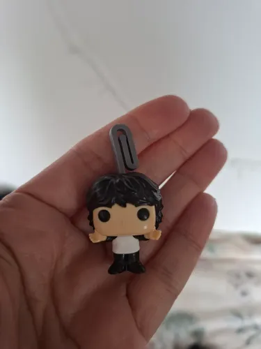 Mike stranger things - coleção Kinder Joy